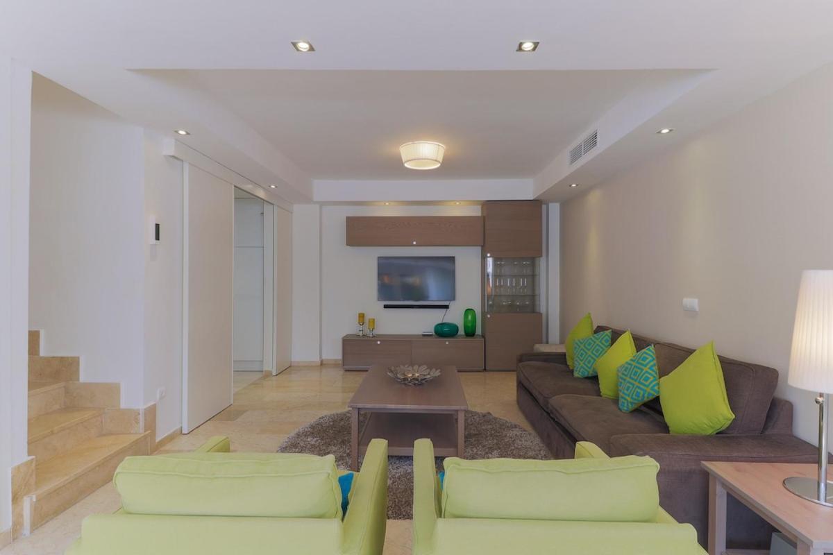 Willa C43 - Family House With Terrace And Shared Pool Benalmádena Zewnętrze zdjęcie